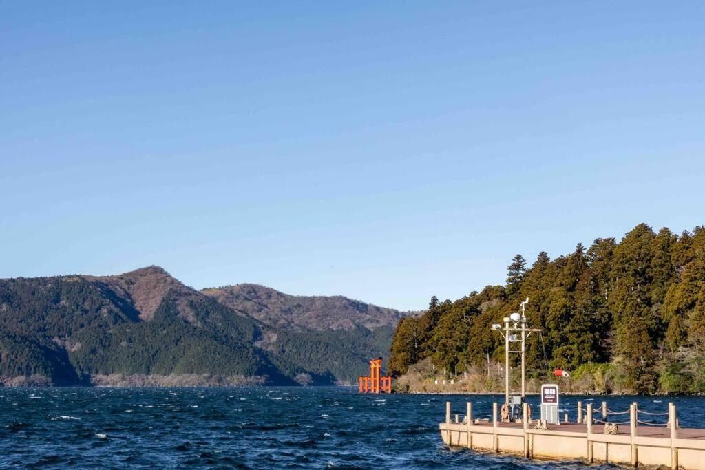 Modan a Oabya 箱根 神社 参拝 や 駅伝 観戦 芦ノ湖 箱根 観光 に 最適 a 花火 が Miea 海賊 船 Combini 徒歩 圏 101 Exterior foto